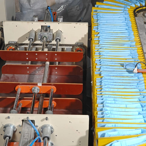 Adult Diaper Horizontal Counting and Stacking Unit (AD HCS)